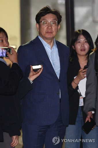 김문수 후보 찾아온 권성동 원내대표