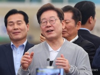 남도문화벨트 골목골목 경청투어, 강진 지지자들에게 연설하는 이재명 후보