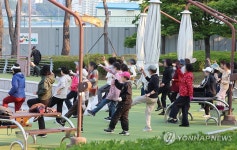 건강 100세, 야외생활체조로