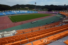 육동한 춘천시장, AFC 실사 대비 경기장 점검…전용구장 절실