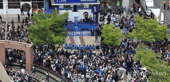 이재명 후보, 경남서 지지 호소