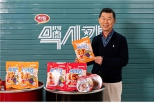 김홍국 회장 하림, 양념통닭 원조 맥시칸과 냉동치킨 론칭(종합)