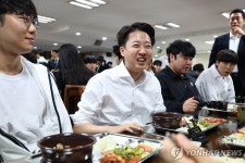 단국대 천안캠퍼스 학식 먹는 이준석 후보