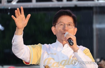 대전 으능정이거리 일대 유세하는 김문수 후보