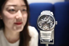 갤러리아, 서울 명품관에 명품시계 모저앤씨 들여와