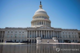 [속보] 미 하원서 트럼프 감세법안 통과