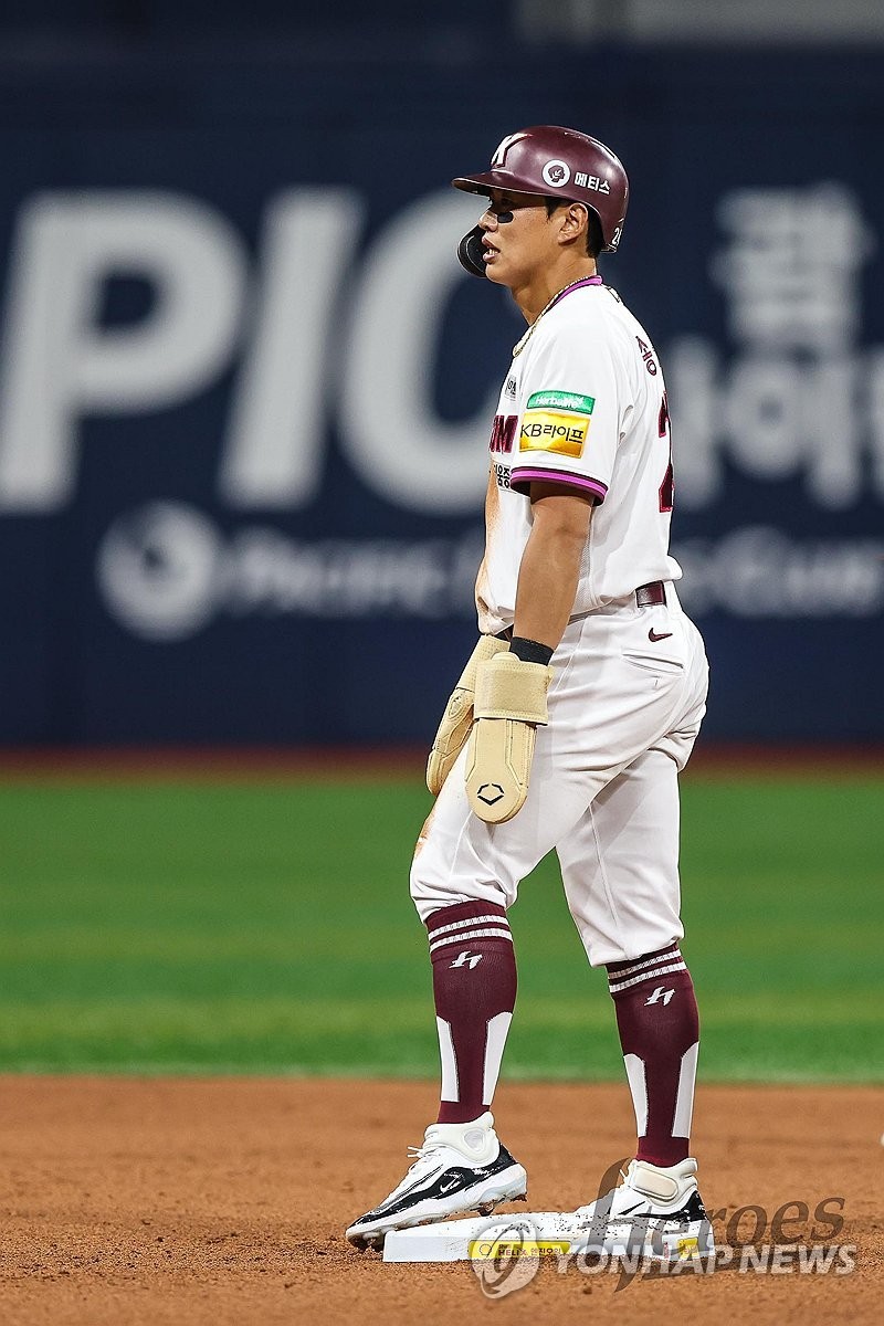 키움 송성문, KBO리그 신기록 경신! 30연속 도루로 이종범 선수 기록 넘어서