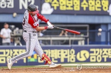 오스틴 역전 안타