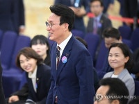 대통령 취임선서식 참석한 김민석 의원