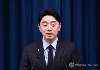 인사말 하는 강훈식 대통령비서실장