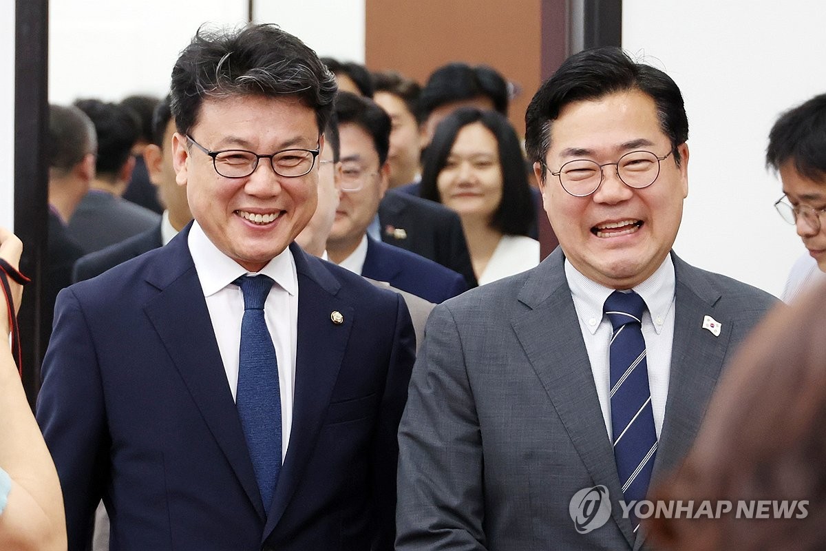 진성준 소비쿠폰, 과세 대상 아닌데…신용카드 소득공제 확대 방안 검토 중 강조