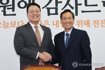 천하람, 우상호와 협력 약속 이재명 정부, 팬덤 정치 폐해 끊어야