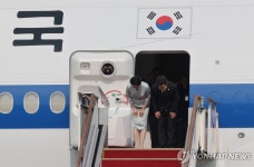 이재명 대통령 G7 '첫 순방' 출국