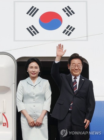 이재명 대통령, '첫 해외순방' 출국 인사