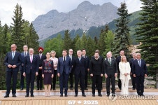 이재명 대통령, G7 정상회의 기념촬영