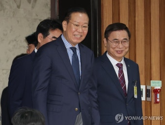 인사청문회 출석하는 이종석 국정원장 후보자