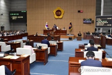 광주시의원, 지하철 2호선 지연에 강기정 시장 사과해야