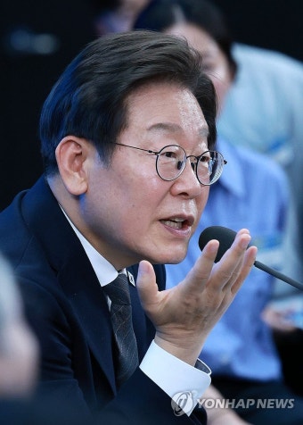 이재명 대통령, 충청 지역 두 번째 타운홀 미팅 진행