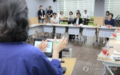 이스란 차관, 신림종합사회복지관 현장방문