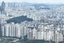 서울 아파트 74%, 주담대 6억 규제에 매출 타격 전망