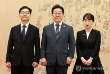 이재명 대통령, 국무조정실장 임명장 수여
