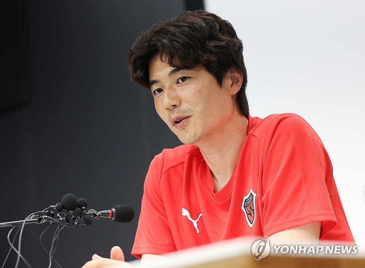 포항의 새로운 희망, 기성용의 데뷔전이 큰 화제
