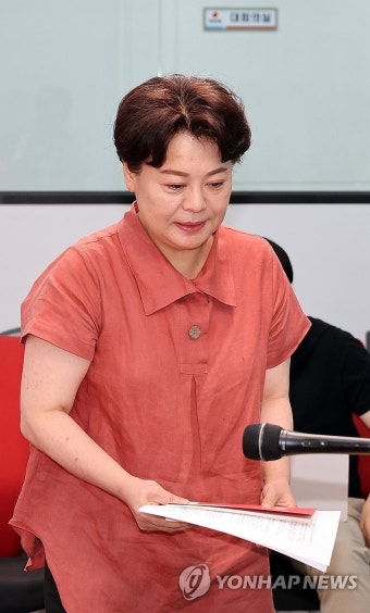 윤희숙 혁신위원장 기자간담회 참석