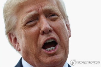 트럼프 대통령, 시장 개방 압박 강화…관세 인하로 무역 분쟁 잠재우기 위한 시도 중