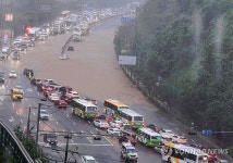 [속보] 호남고속도로 침수…동광주IC∼서광주IC 양방향 통행 차단