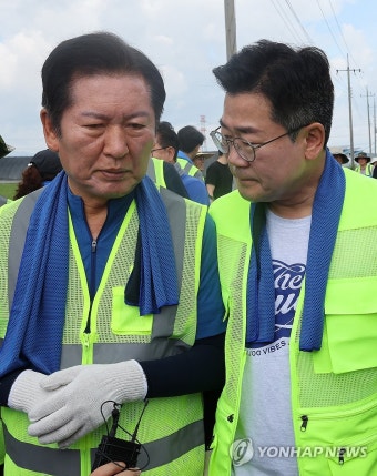 수해현장 찾은 정청래ㆍ박찬대
