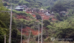 산사태로 통째 꺼진 산청 상능마을…이장 6분전 방송, 주민 탈출