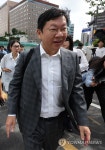 윤재현 참손푸드 대표, 특검 출석