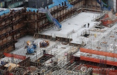 이어지는 폭염…건설 현장 상황은?