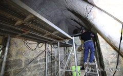 제주 목축 개척의 상징 테시폰식 주택 보수