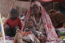 반군이 포위한 수단 도시서 영양실조로 1주 63명 사망