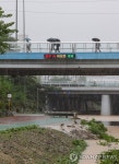 호우로 출입 통제되는 증산교 하부도로