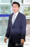 밝은 표정의 이억원 금융위원장 후보자