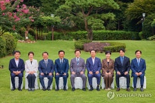 이재명 대통령, 민주당 지도부와 만찬