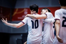 '윤경 18점' U-21 남자배구, 세계선수권서 캐나다에 3-2 역전승