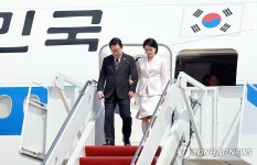 李대통령, 워싱턴 도착…오늘 밤 운명의 한미정상회담
