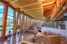 [여행honey] 음악의 선율이 흐르는 전주 아중호수도서관