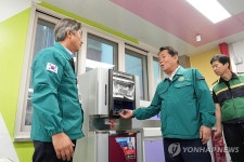 신경호 강원교육감, 가뭄 겪는 강릉 교육 현장 점검