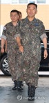출근하는 진영승 합참의장 후보자