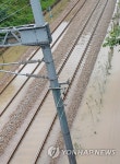 물에 잠긴 전라선 익산-전주 구간