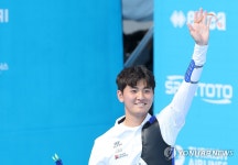 김제덕, 광주 세계양궁 개인전 8강 진출…한국 선수 유일
