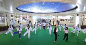 춘천시, 태권도 일상화 추진…지하상가 광장서 시범 운영