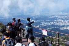 무등산서 바라본 광주 도심