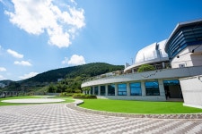 노후 호텔 리모델링한 거제문화예술회관 문화지음 23일 개관