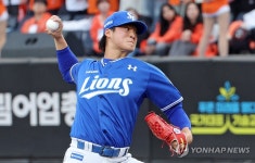 마운드 오른 삼성 이호성