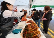 갓김치 총각김치 다 맛있어요